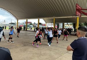 Maestros y maestras de la región se reúnen para los juegos deportivos magisteriales Región II