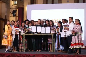 México abre consulta histórica con los pueblos indígenas y afromexicanos.